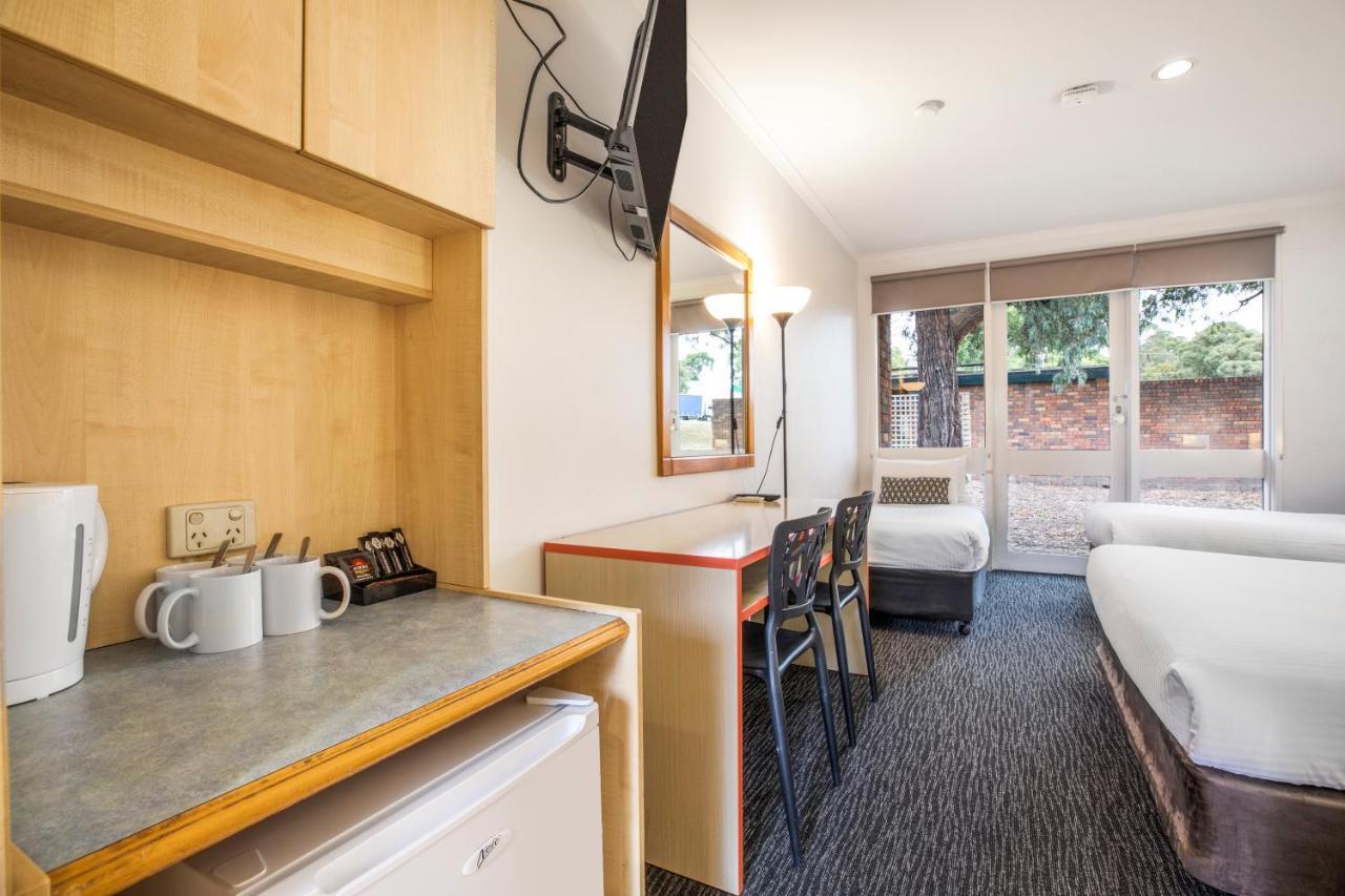 Burvale Hotel Nunawading Extérieur photo