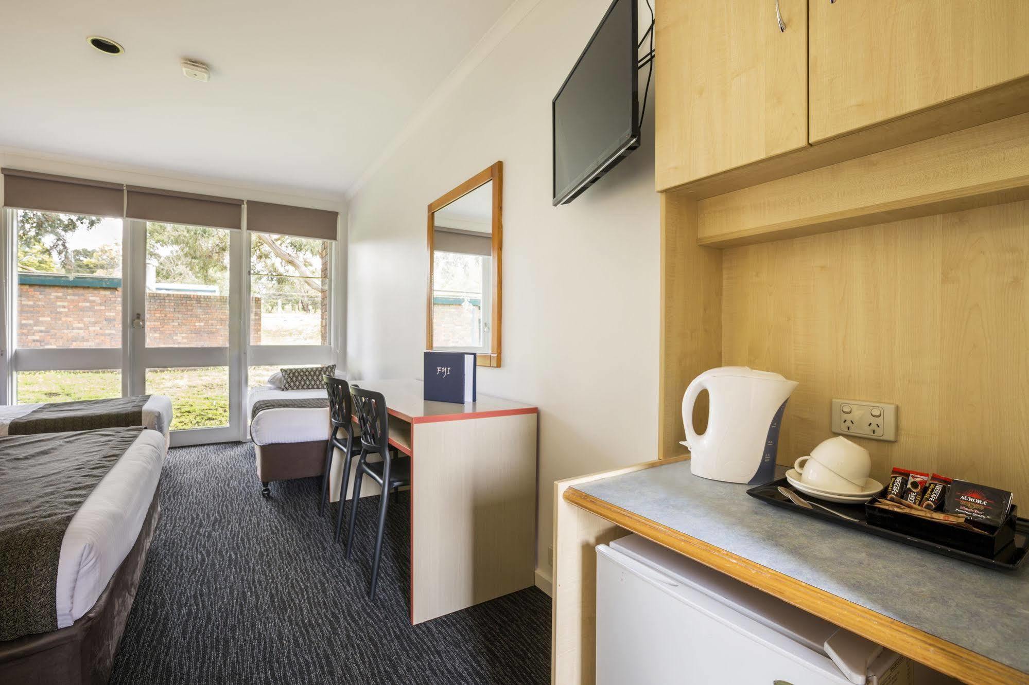 Burvale Hotel Nunawading Extérieur photo