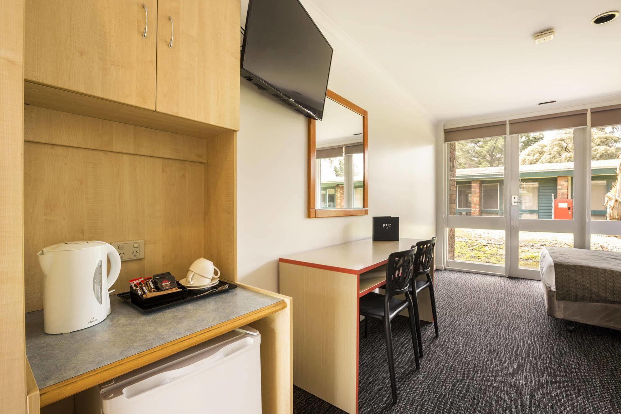 Burvale Hotel Nunawading Extérieur photo